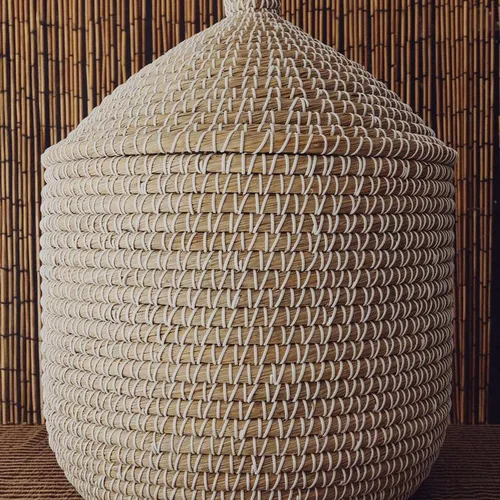 CESTA REDONDA TAPA en Madera natural - Canastos, Uruguay | Zara Home