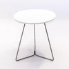 MESA LATRAL REDONDA - BASE LACA GRAFITO - TAPA ROBLE BLANCO en Multicolor - Mesas de living, Uruguay | Champagne Home, vista 1 de 4