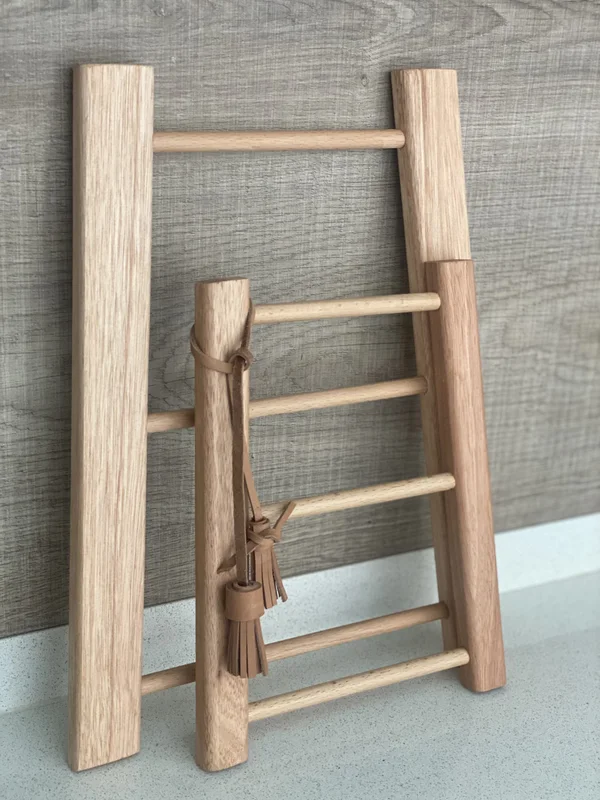 Escalera mediana en madera en Madera natural - Decoración, Uruguay | Dreams On Time, vista 12