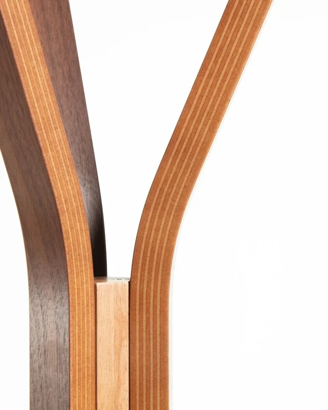Perchero Chelsey madera maciza de caucho 170 cm en Madera natural - Percheros y colgadores, Uruguay | Kavehome, vista 3