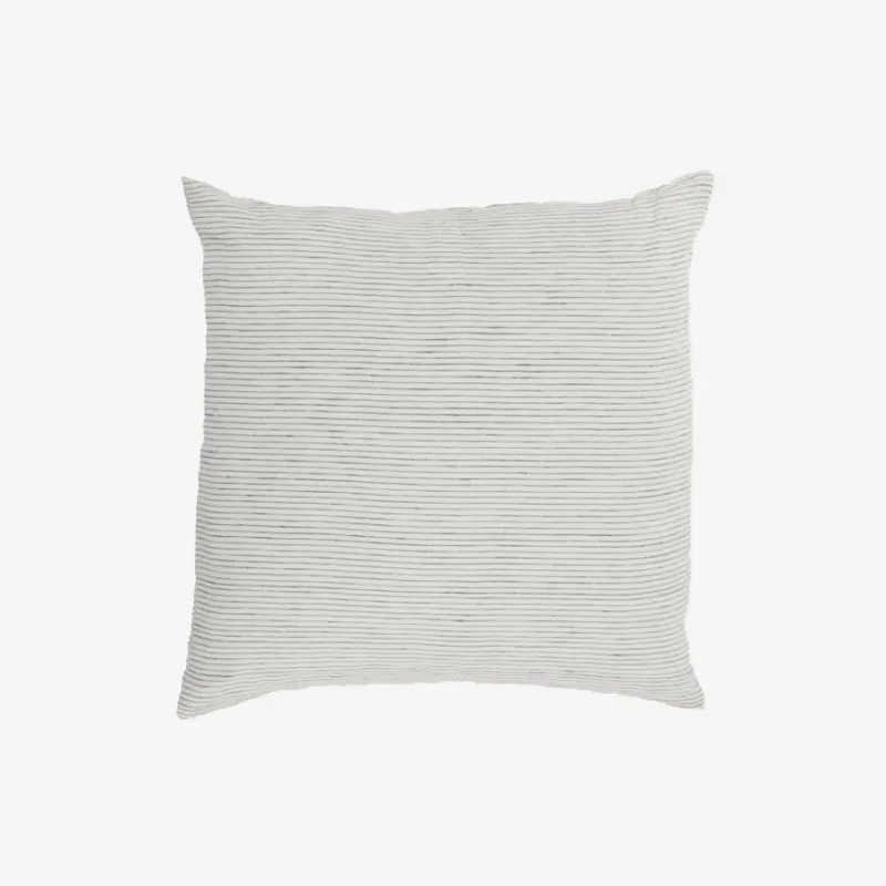 Almohadón Marena 100% lino rayas blanco y negro 45 x 45 cm en Blanco - Textiles, Uruguay | Kavehome