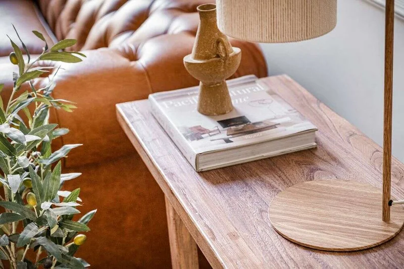 MESA DE ARRIMO / CONSOLA GEO - OLMO - 1.40 MTS en Madera natural - Bibliotecas, Uruguay | La Iberica, vista 4