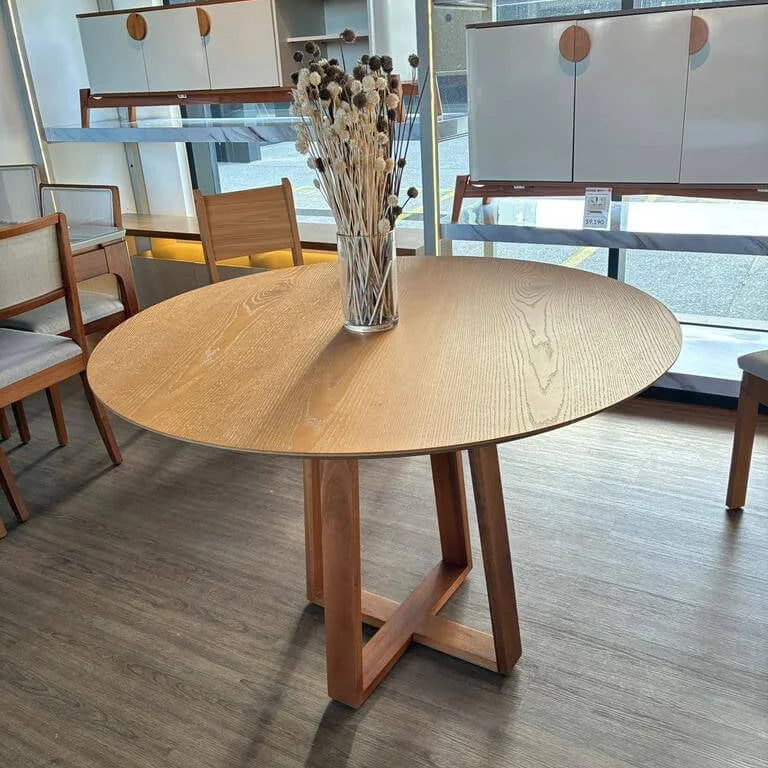 Mesa Asia Redonda 120cm - Madera Maciza en Madera natural - Mesas de comedor, Uruguay | Balton, vista 3