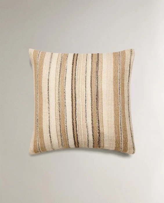 FUNDA COJÍN RAYAS - Textiles, Uruguay | Zara Home, vista 2
