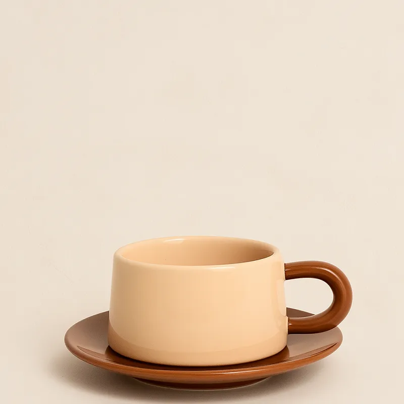 Set Taza + Plato Bicolor en Verde - Decoración, Uruguay | Cabana