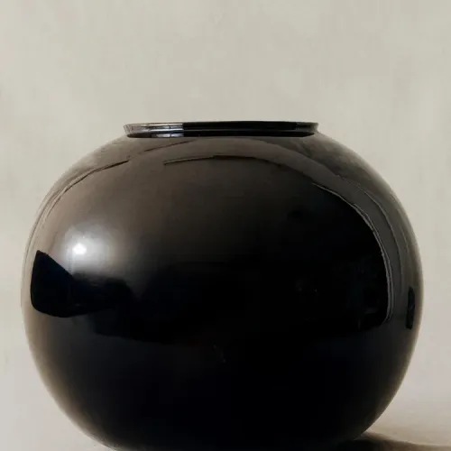 JARRÓN ESFERA GLOSS en Negro - Jarrones, Uruguay | Zara Home