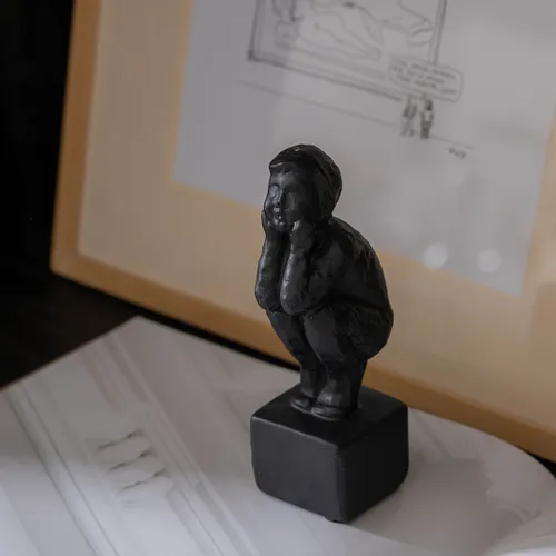 Estatua Finn chica en Negro - Decoración, Uruguay | De Arcos