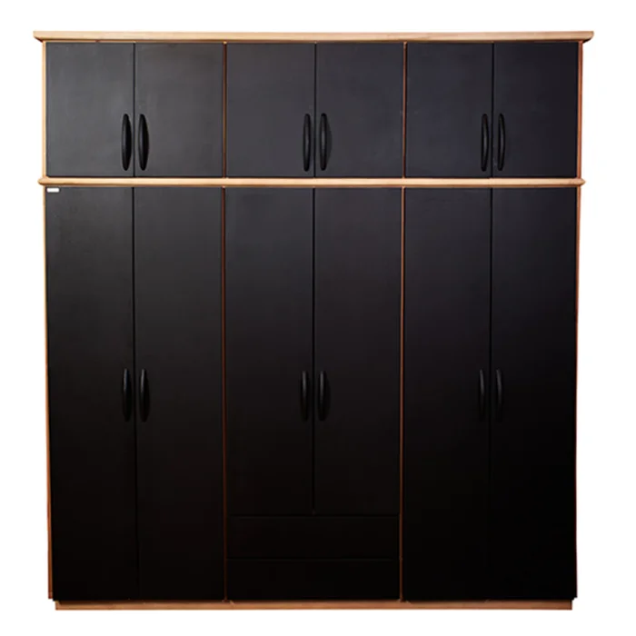 Placard 2,10 - 12 puertas — Serra Amoblamientos en Madera natural - Roperos y placares, Uruguay | Serra Amoblamientos