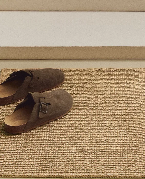 FELPUDO LISO YUTE en Beige - Alfombras, Uruguay | Zara Home