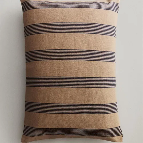 FUNDA COJÍN RAYAS - Textiles, Uruguay | Zara Home
