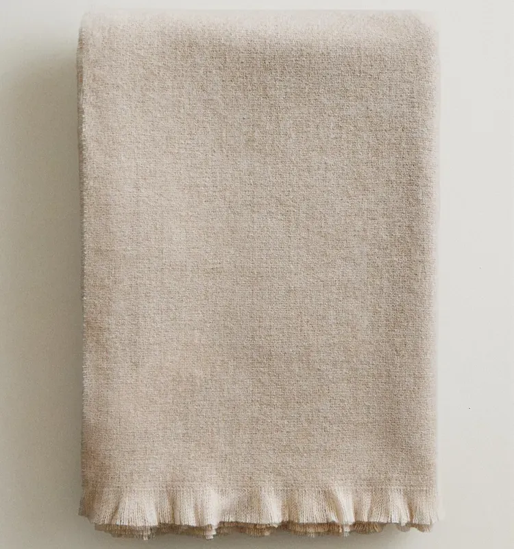 MANTA FLECOS - Textiles, Uruguay | Zara Home