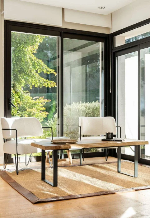 MESA TRONCO IRREGULAR - 1.45 X 0.50 en Madera natural - Mesas de living, Uruguay | La Iberica, vista 2
