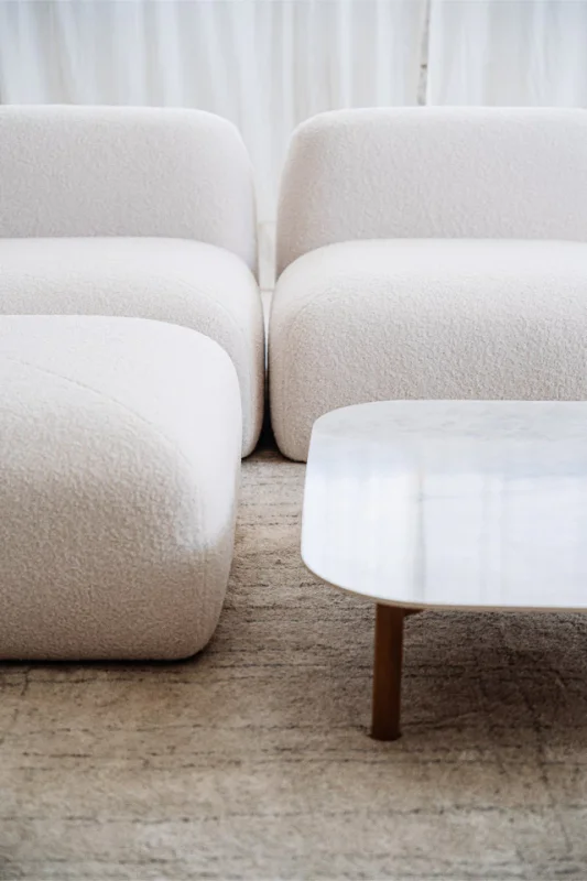 SOFA MOLLIS en Blanco - Sillones y sofás, Uruguay | Sentido Jose Ignacio, vista 5