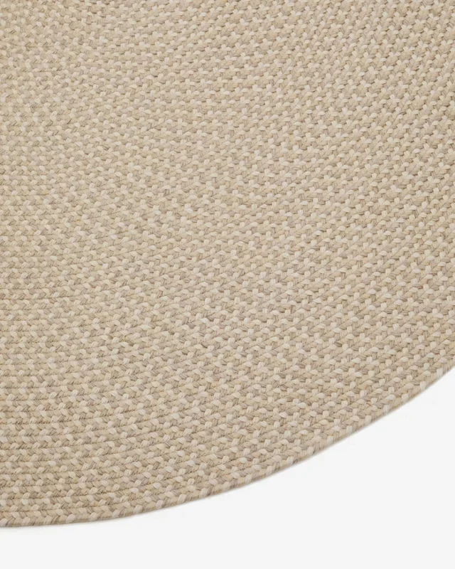 Alfombra ovalada beige Rodhe 100% PET 160 x 230 cm en Beige - Alfombras, Uruguay | Kavehome, vista 3