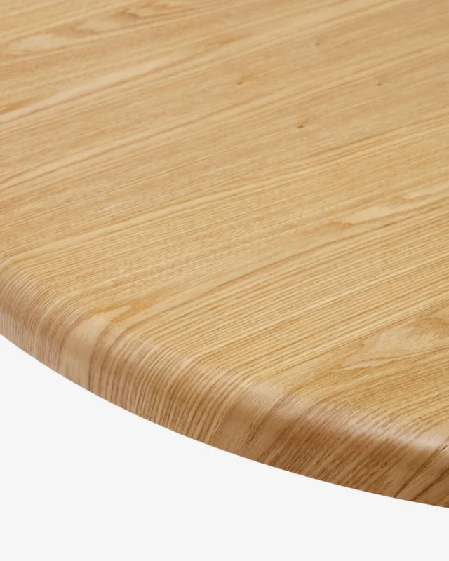 Mesa ovalada Mailen - en chapa de fresno con acabado natural Ø 220 x 105 cm en Madera natural - Mesas de comedor, Uruguay | Kavehome, vista 3
