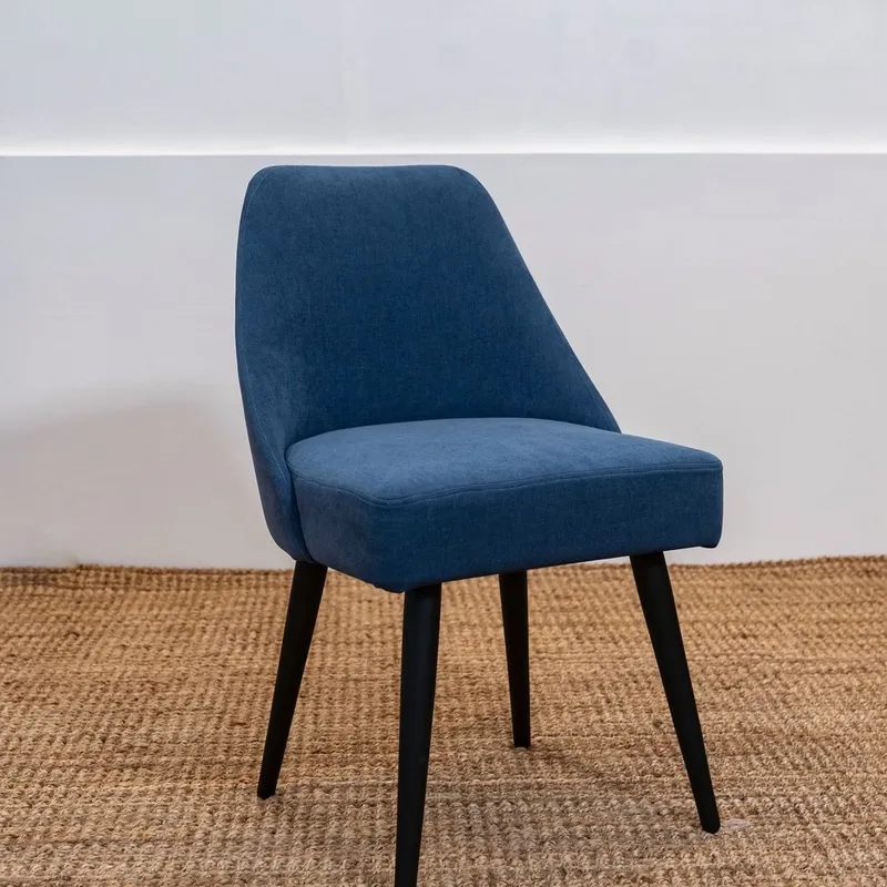 Silla Eames en Negro - Sillas, Uruguay | Marvic