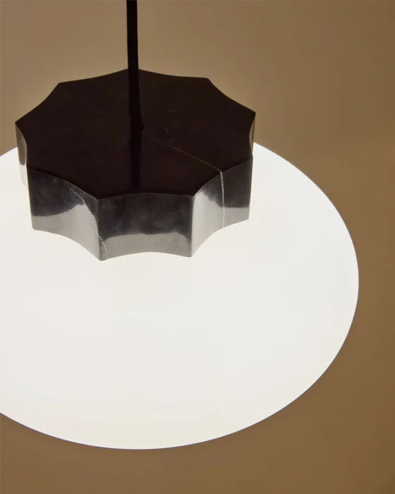 Lámpara de techo Idela de cristal ahumado y mármol negro Ø26 cm en Negro - Lámparas colgantes, Uruguay | Kavehome, vista 3