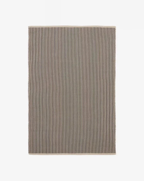 Alfombra Satanca de rayas beige y negras de fibras sintéticas 160 x 230 cm en Multicolor - Muebles para el exterior, Uruguay | Kavehome