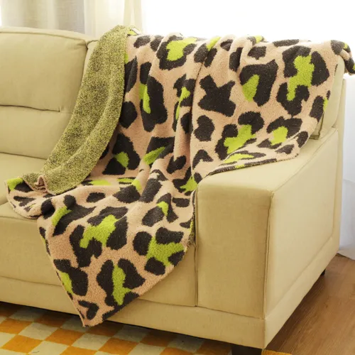 manta animal print - Textiles, Uruguay | Proyectoforma