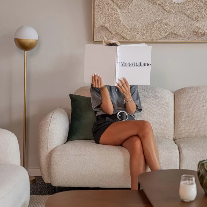 Sofá Giovanni / Beige - 2 cuerpos en Beige - Sillones y sofás, Uruguay | Fábrica Italiana