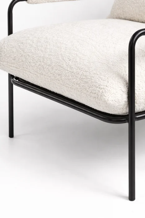 Butaca Dominique - Crema en Madera natural - Sillones y sofás, Uruguay | Indian, vista 3
