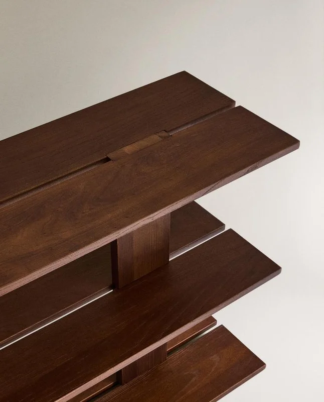 ESTANTERÍA MADERA OLMO TRES BALDAS en Marrón - Estantes y repisas, Uruguay | Zara Home, vista 4