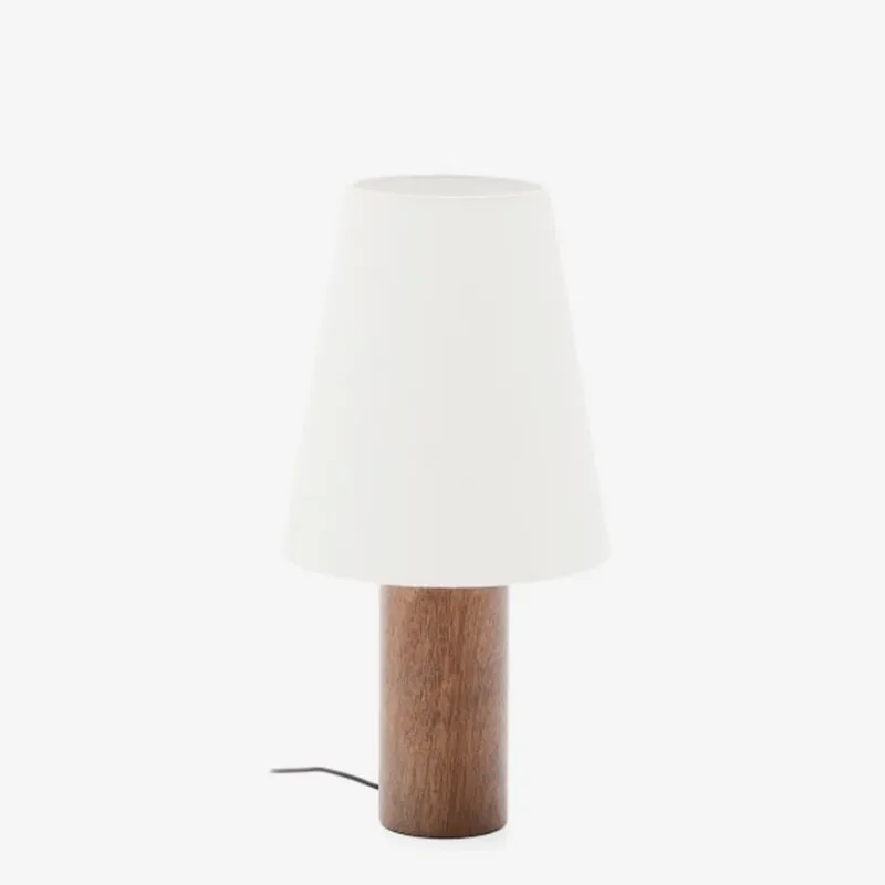 Lámpara de mesa Marga de madera maciza de caucho con acabado oscuro - con acabado oscuro en Blanco - Lámparas de mesa, Uruguay | Kavehome