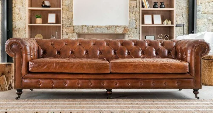 SILLON CHESTERFIELD - CUERO ITALIANO - XL en Marrón - Sillones y sofás, Uruguay | La Iberica