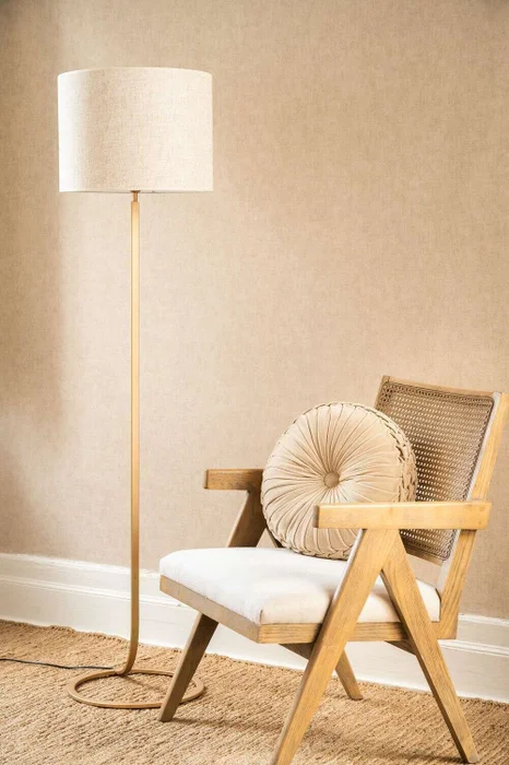 BUTACA MODERNA CON ESTERILLA en Madera natural - Butacas, banquetas y puffs, Uruguay | La Iberica, vista 14