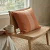 Almohadón Algodón Ladrillo cuadrado en Terracota - Textiles, Uruguay | Indrana, vista 2 de 7