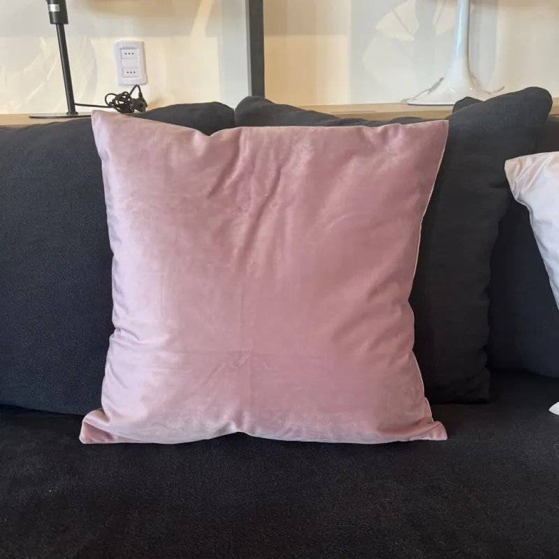 Almohadón Terciopelo en Rosa - Decoración, Uruguay | Aihaus