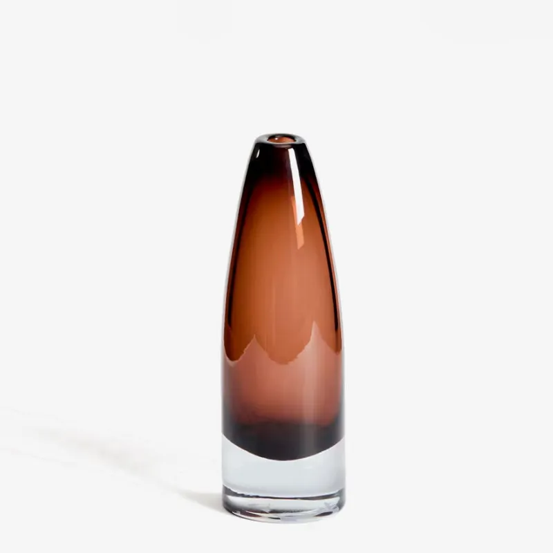 Jarrón de cristal marrón Toli de 22,5 cm en Marrón, Transparente - Jarrones, Uruguay | Kavehome