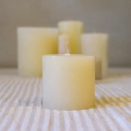 Vela 10x10 en Beige - Velas y Portavelas, Uruguay | De Arcos