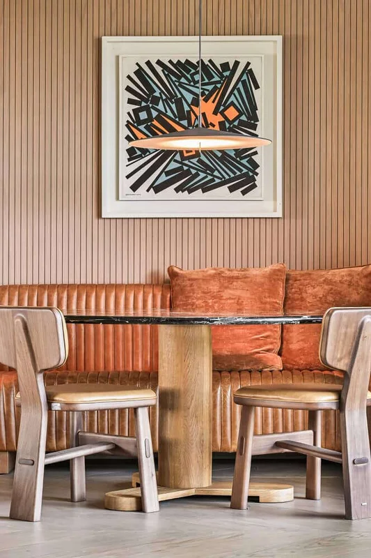 SILLON DE COMEDOR FERRARO - CUERO ITALIANO CARAMELO - 1.53 MTS en Marrón - Sillones y sofás, Uruguay | La Iberica, vista 14