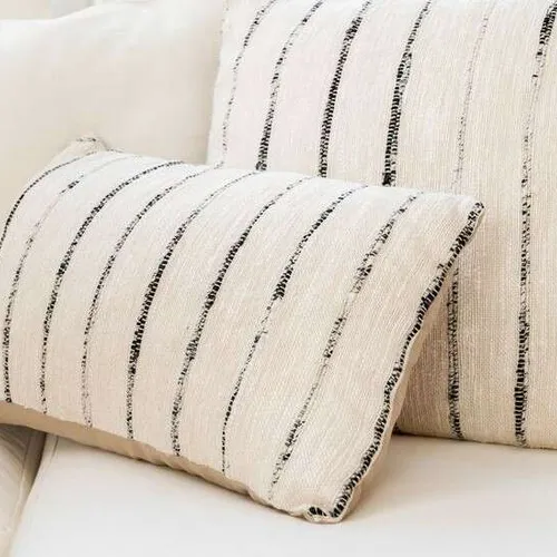 ALMOHADON PIMIENTA - 30 X 50 CMS - Textiles, Uruguay | La Iberica
