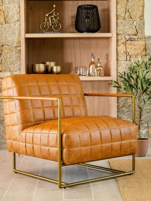 BUTACA ASTON CUERO ITALIANO CARAMELO en Marrón - Butacas, banquetas y puffs, Uruguay | La Iberica, vista 9