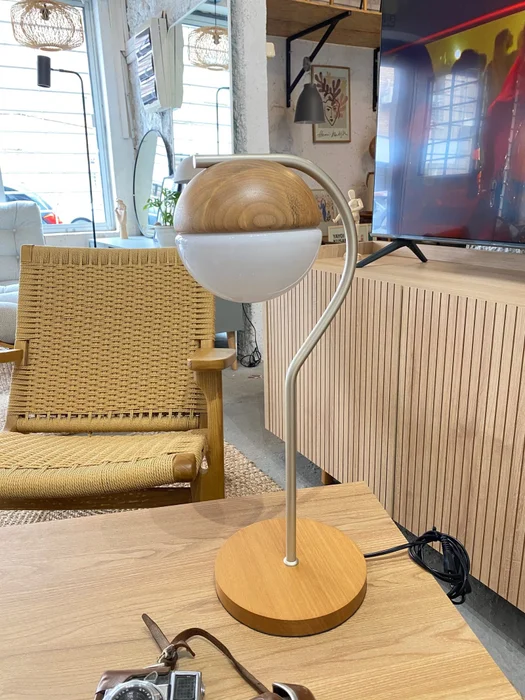 Lampara de Mesa Sintonia Champagne en Marrón - Lámparas de mesa, Uruguay | Berna Home, vista 4