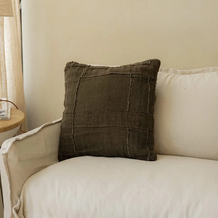 Almohadón Khao charcoal en Gris - Textiles, Uruguay | De Arcos