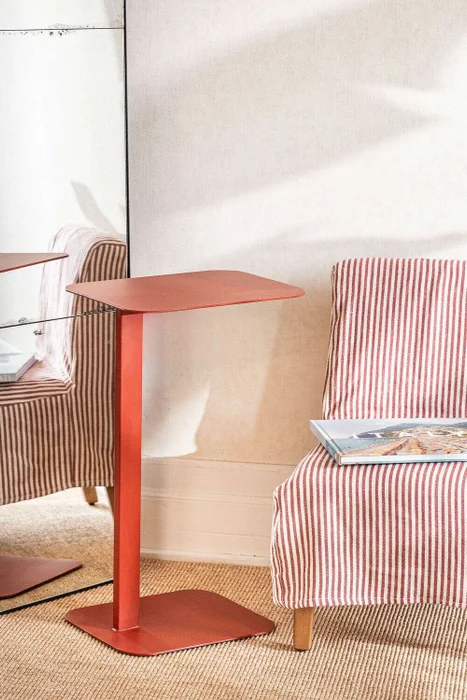 MESA AUXILIAR HIERRO - ROJO en Rojo - Mesas de living, Uruguay | La Iberica, vista 5