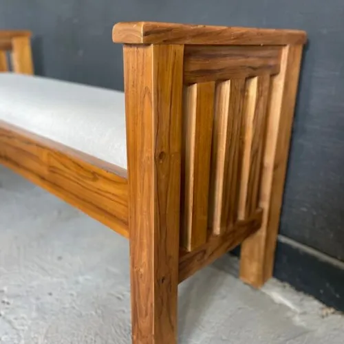 Banco de teca Maui en Madera natural - Butacas, banquetas y puffs, Uruguay | Balihai