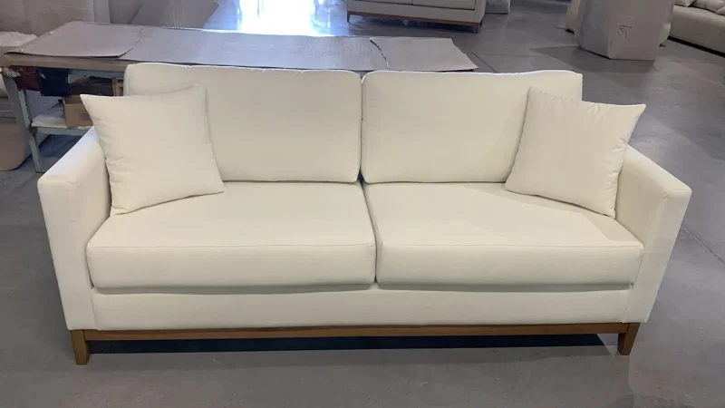 Sofá Felini 2 Cuerpos (160cm) – Blanco Aqua Block en Blanco - Sillones y sofás, Uruguay | Berna Home, vista 4