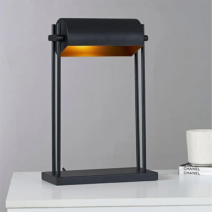 Lámpara de Mesa Livia en Negro - Lámparas de mesa, Uruguay | Serlux, vista 2