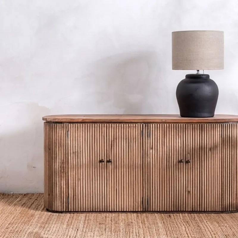 Lámpra De Mesa Etna en Negro - Lámparas de mesa, Uruguay | Aihaus
