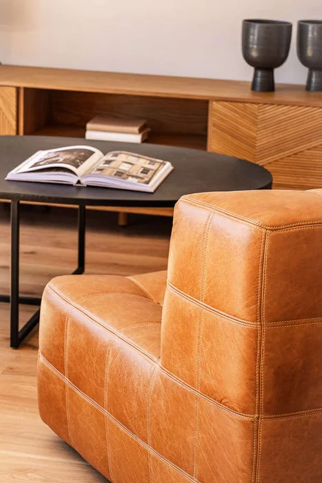 MESA OVAL - TOTAL BLACK en Negro - Mesas de living, Uruguay | La Iberica, vista 8