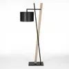 Nativo Linear Black & Wood - Lámparas de pie, Uruguay | La Perla, vista 1 de 4