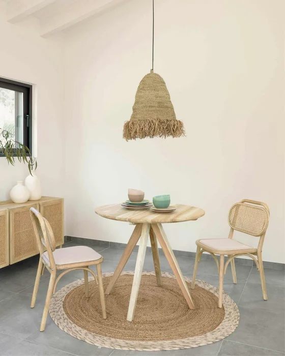 Silla Doriane de madera maciza - de roble acabado natural y asiento de tela en Madera natural - Sillas, Uruguay | Kavehome, vista 2