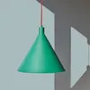 Luminaria Reese en Rojo, Verde - Lámparas colgantes, Uruguay | Walnut, vista 3 de 5