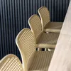 Taburete Elba en Beige - Sillas, Uruguay | Walnut, vista 2 de 3