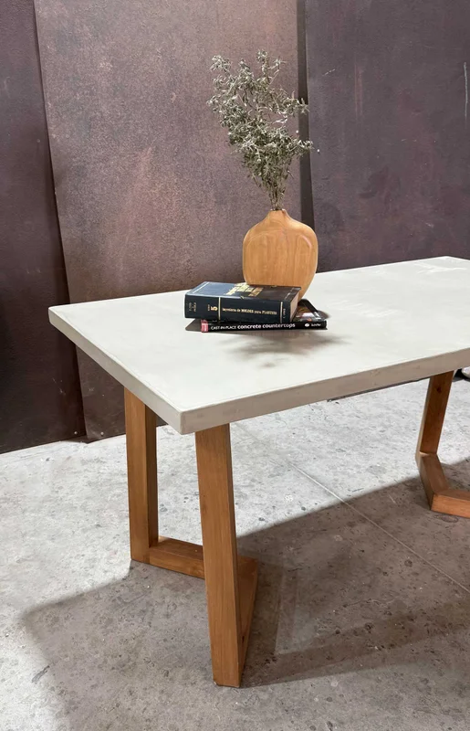 Mesa de comedor CETUS en Gris - Mesas de comedor, Uruguay | Mezcla, vista 3