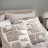 Almohadón DVERGFAKS 45x45 gris/beige en Gris/beige - Textiles, Uruguay | JYSK, vista 4 de 5